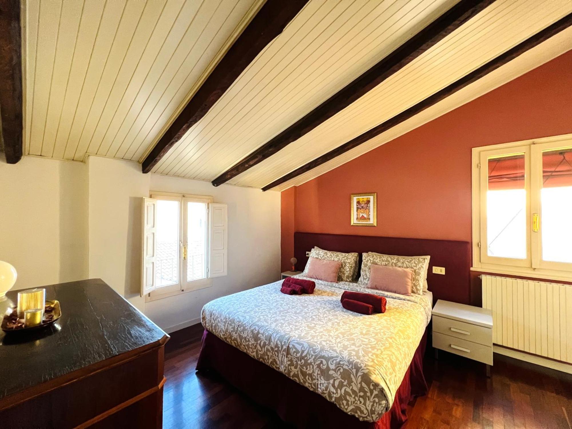 House Of Chariot - In The Heart Of Bologna Apartment Екстериор снимка